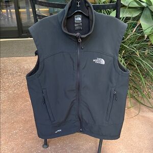 The North Face Men's black Vest